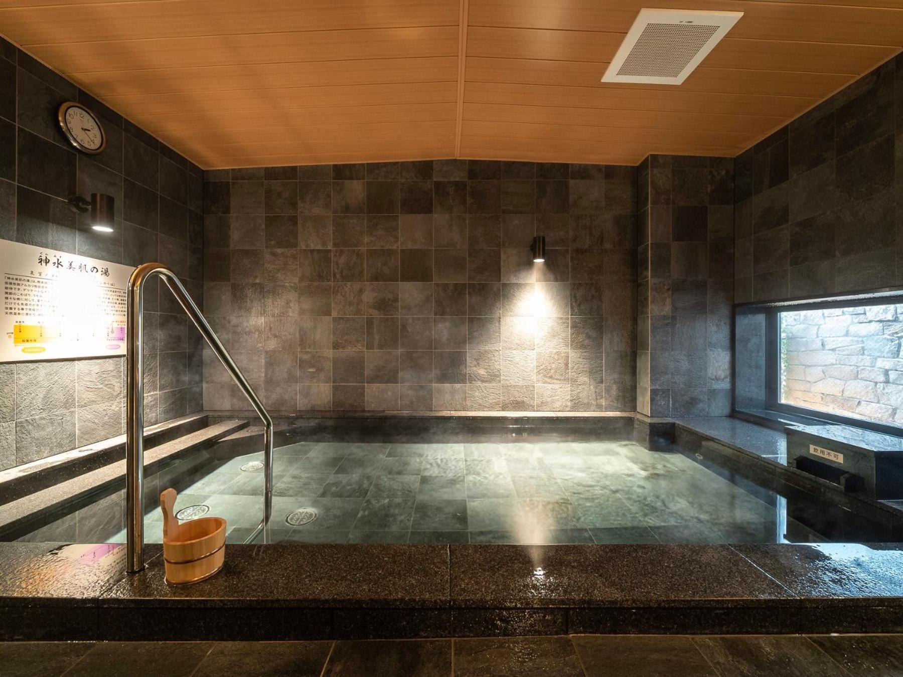 Super Hotel Kumamoto Ekimae Natural Hot Springs Eksteriør bilde